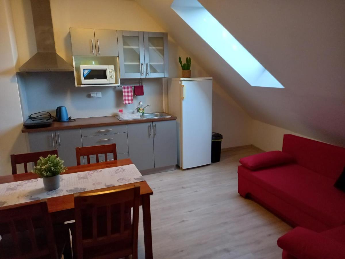 Alegria Natur Apartments Микулов Екстериор снимка