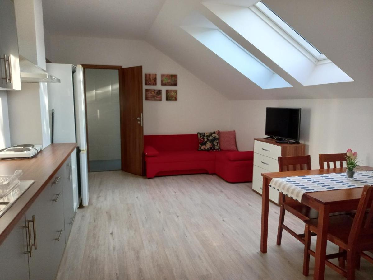 Alegria Natur Apartments Микулов Екстериор снимка