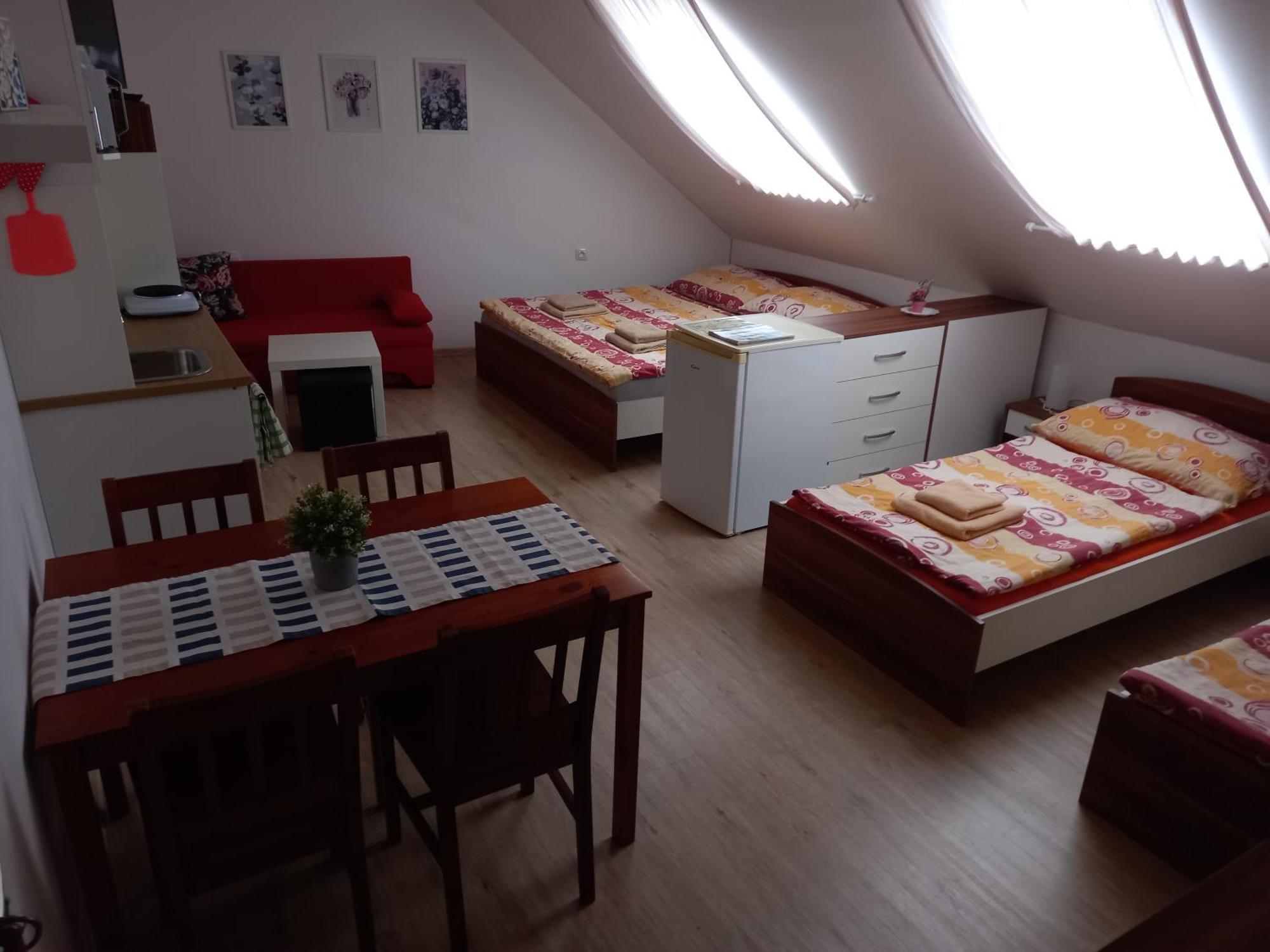 Alegria Natur Apartments Микулов Екстериор снимка