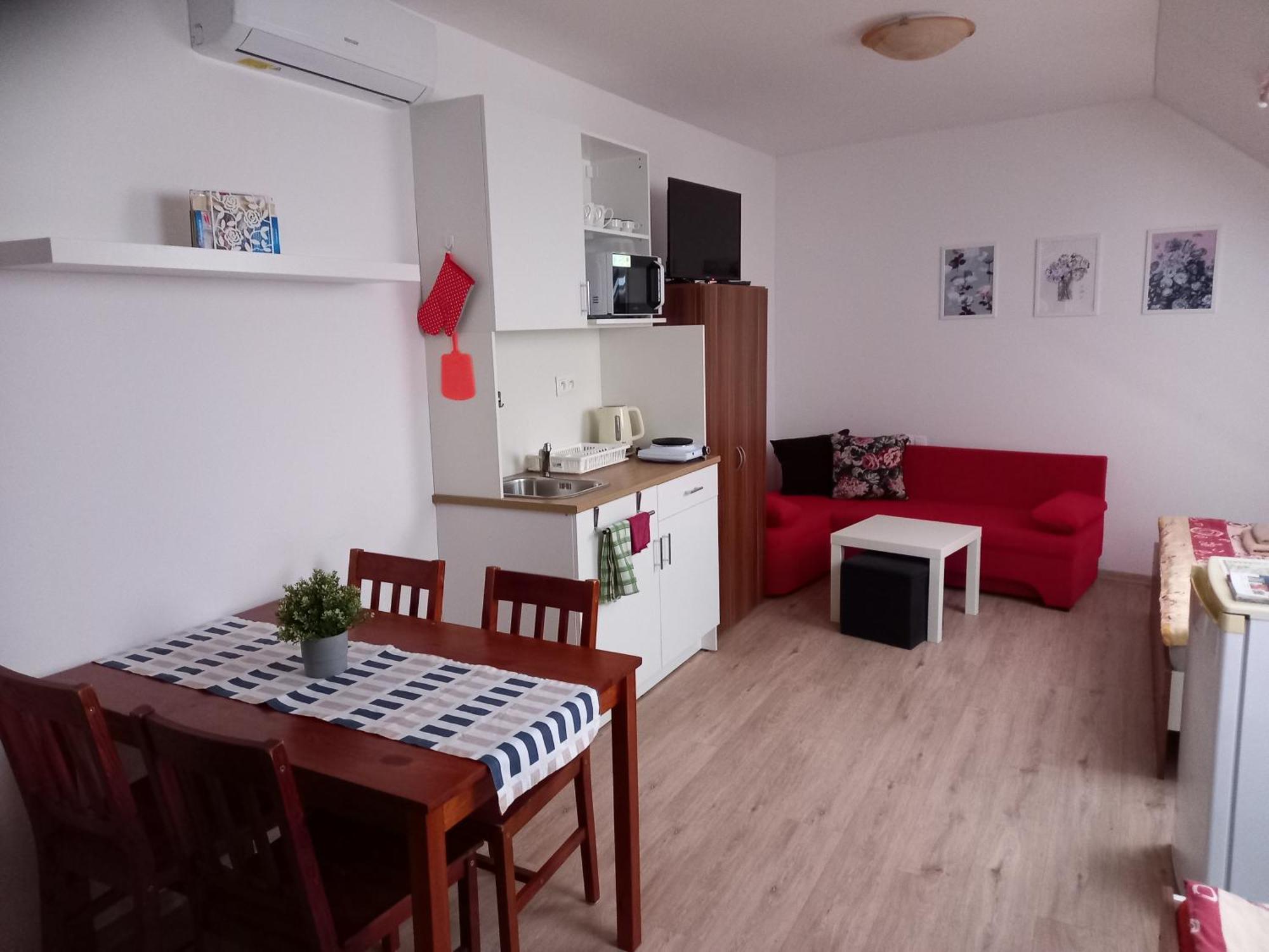 Alegria Natur Apartments Микулов Екстериор снимка