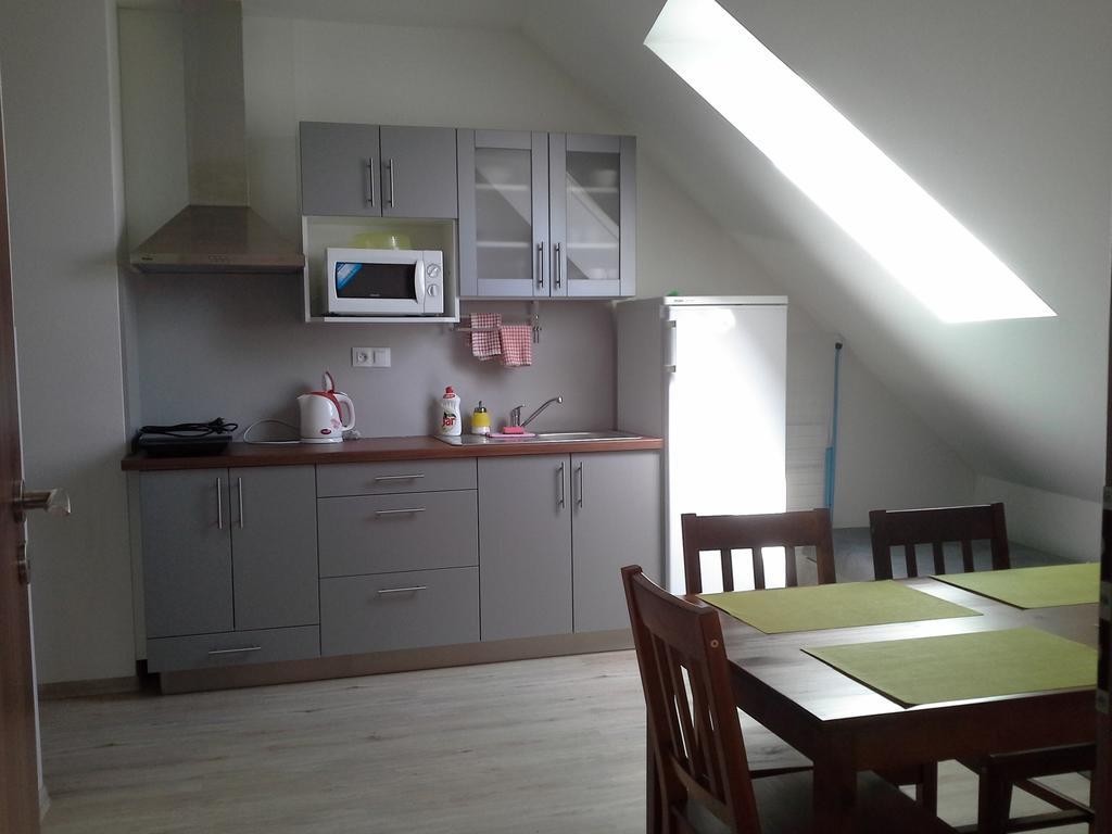 Alegria Natur Apartments Микулов Екстериор снимка