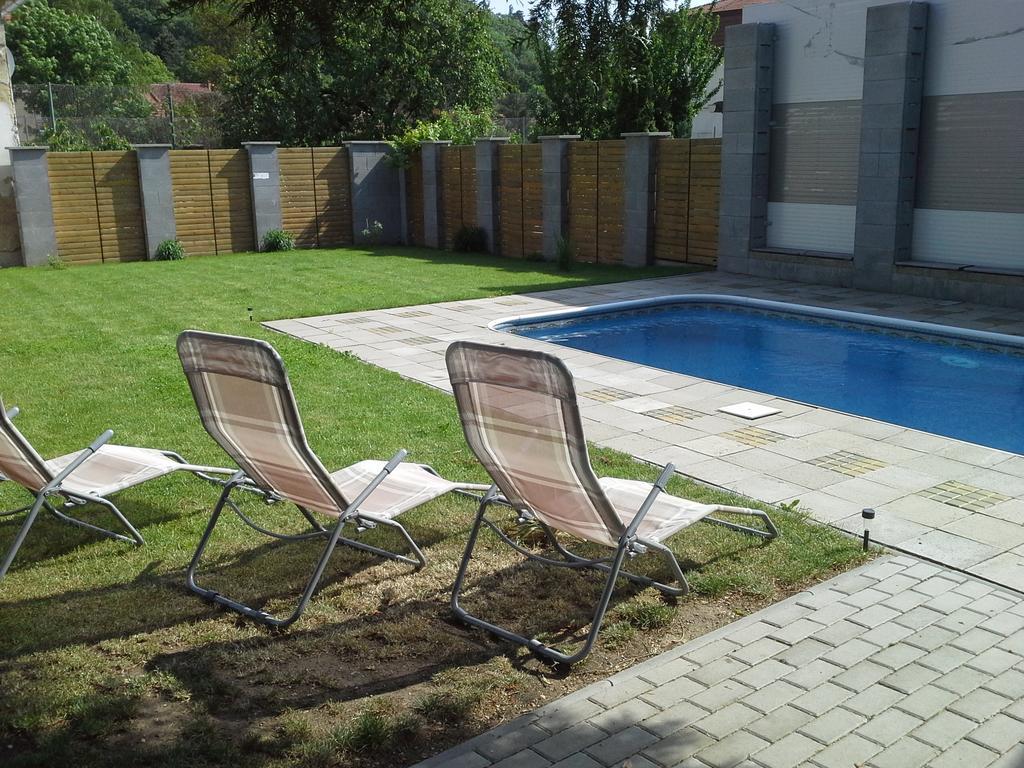 Alegria Natur Apartments Микулов Екстериор снимка
