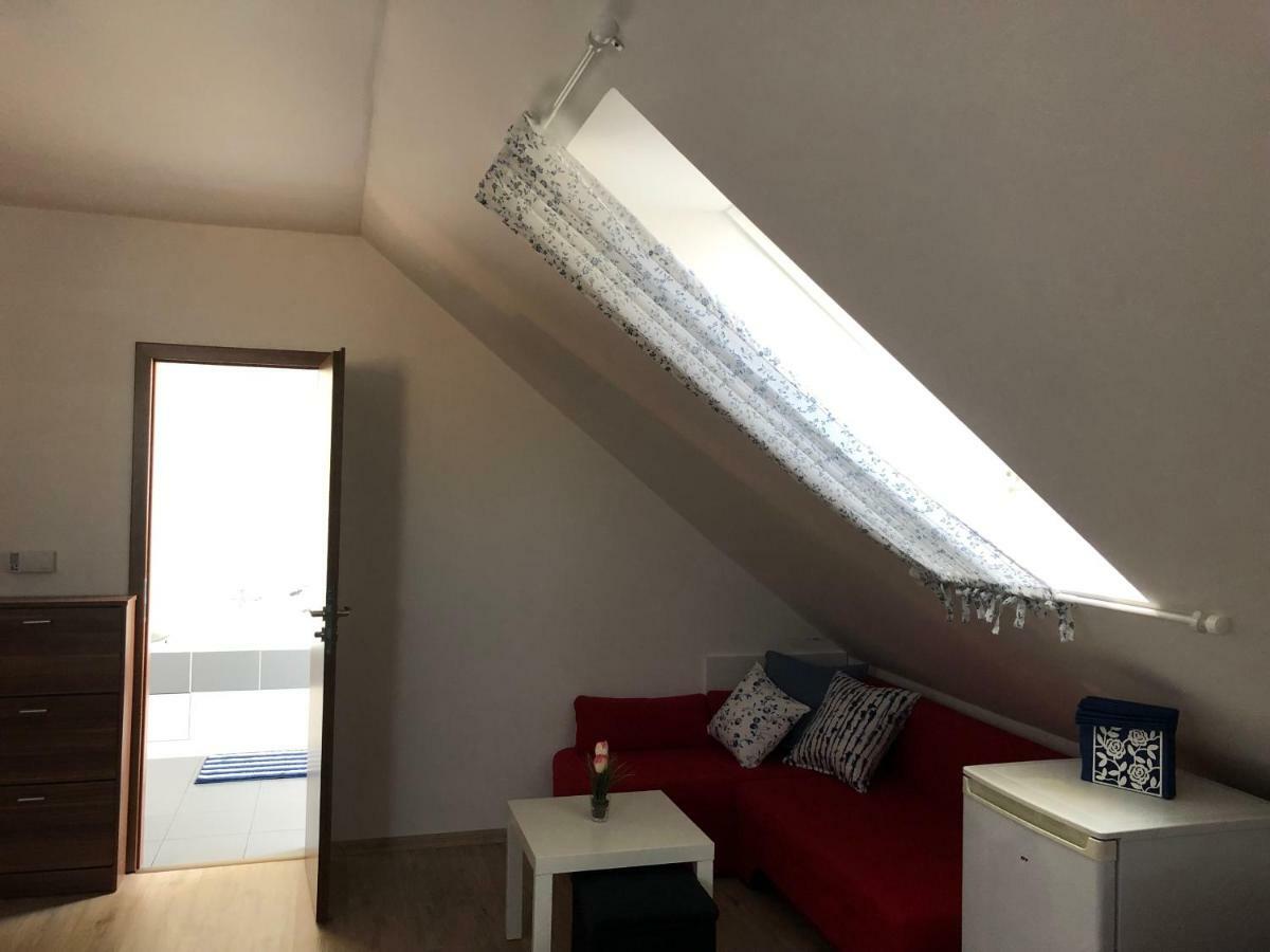 Alegria Natur Apartments Микулов Екстериор снимка