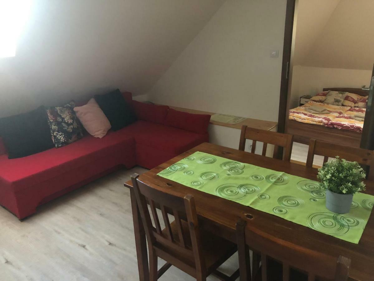 Alegria Natur Apartments Микулов Екстериор снимка